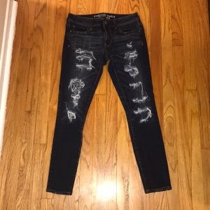 American eagle distressed jeans